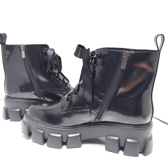 Smash Mia lace-up Lug sole Combat boots Size: 11 W - Picture 3 of 7
